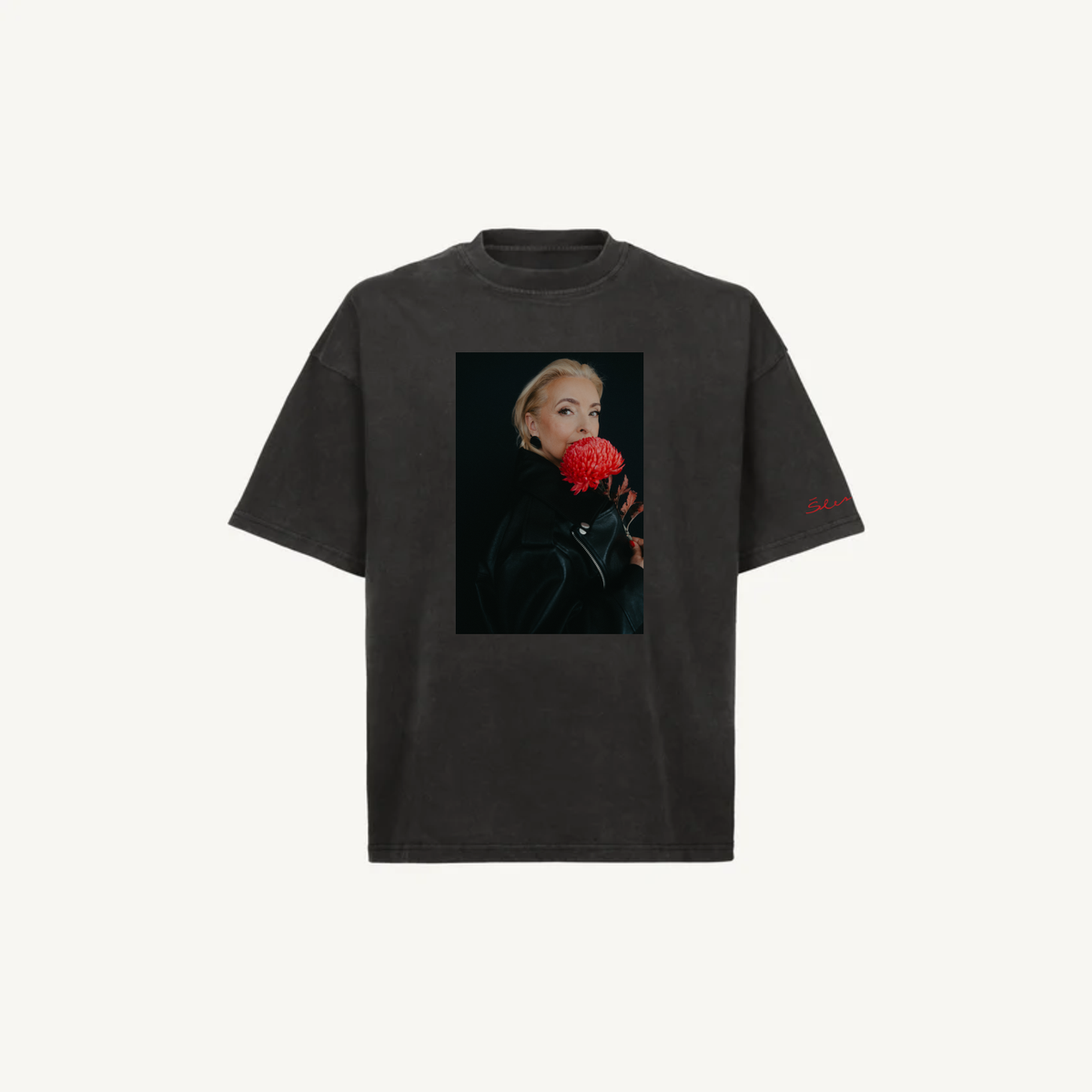 T-Shirt Vintage Black Eva 01