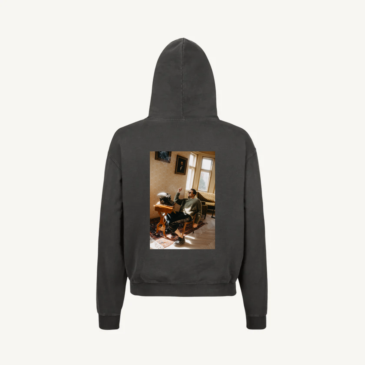 Hoodie Vintage Black Juraj 02